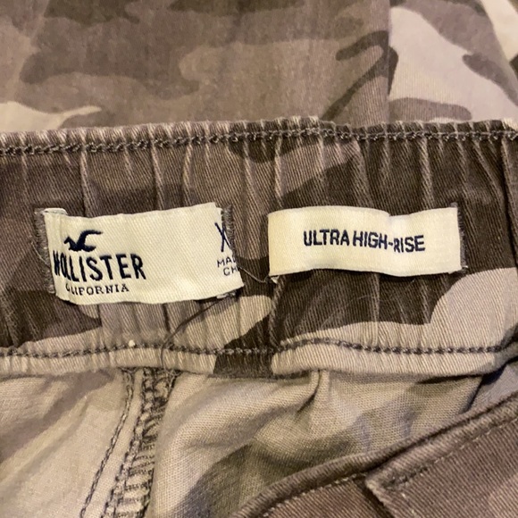 Women’s joggers - Picture 2 of 2